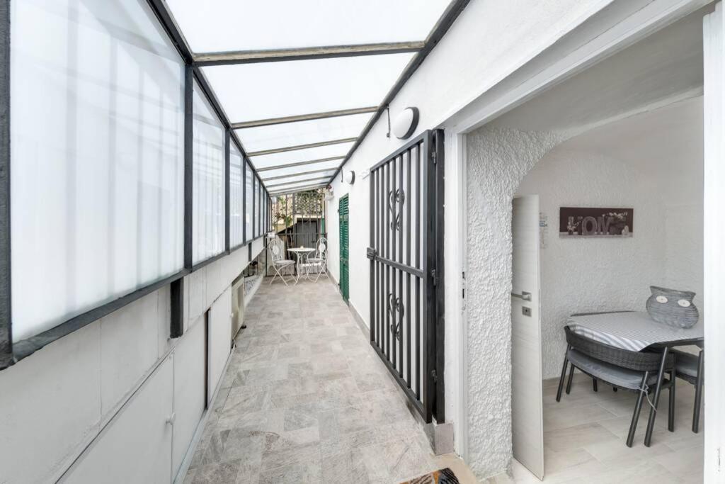 Esclusivo Per Due Apartment Бордихера Екстериор снимка