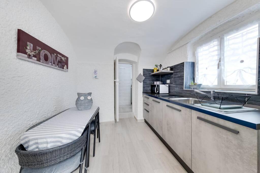 Esclusivo Per Due Apartment Бордихера Екстериор снимка
