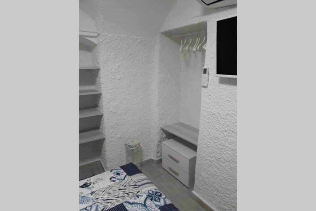 Esclusivo Per Due Apartment Бордихера Екстериор снимка